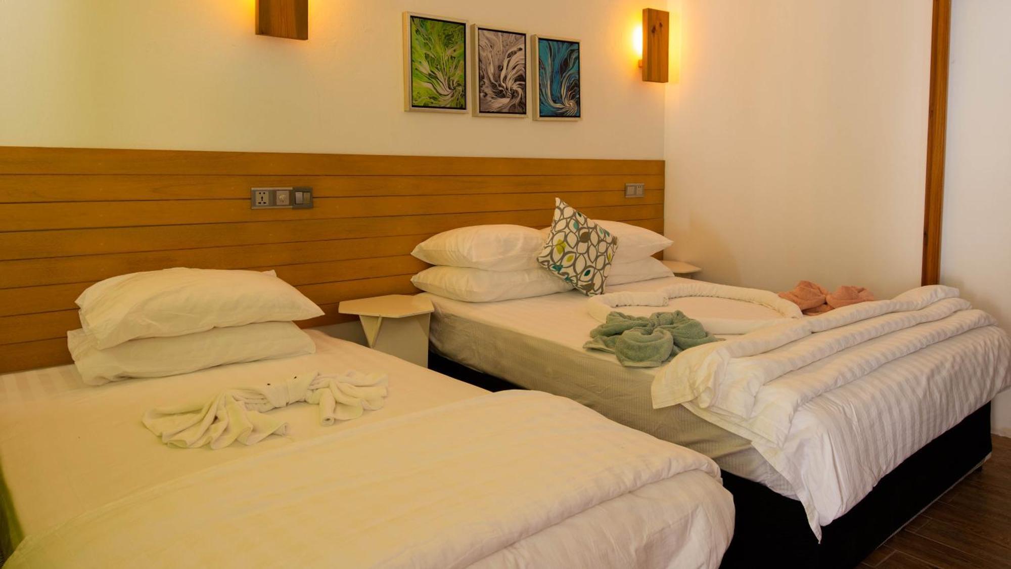 Trip Villa Ukulhas Island Exterior photo