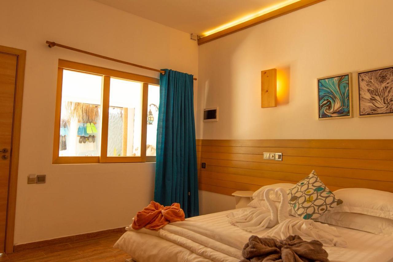 Trip Villa Ukulhas Island Exterior photo